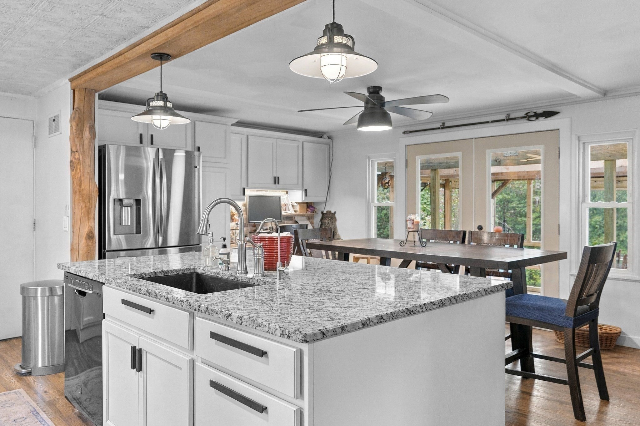 8 Bloomfield Ave, Middleboro, MA, 8 Bloomfield Ave, Middleboro, MA Photo #6