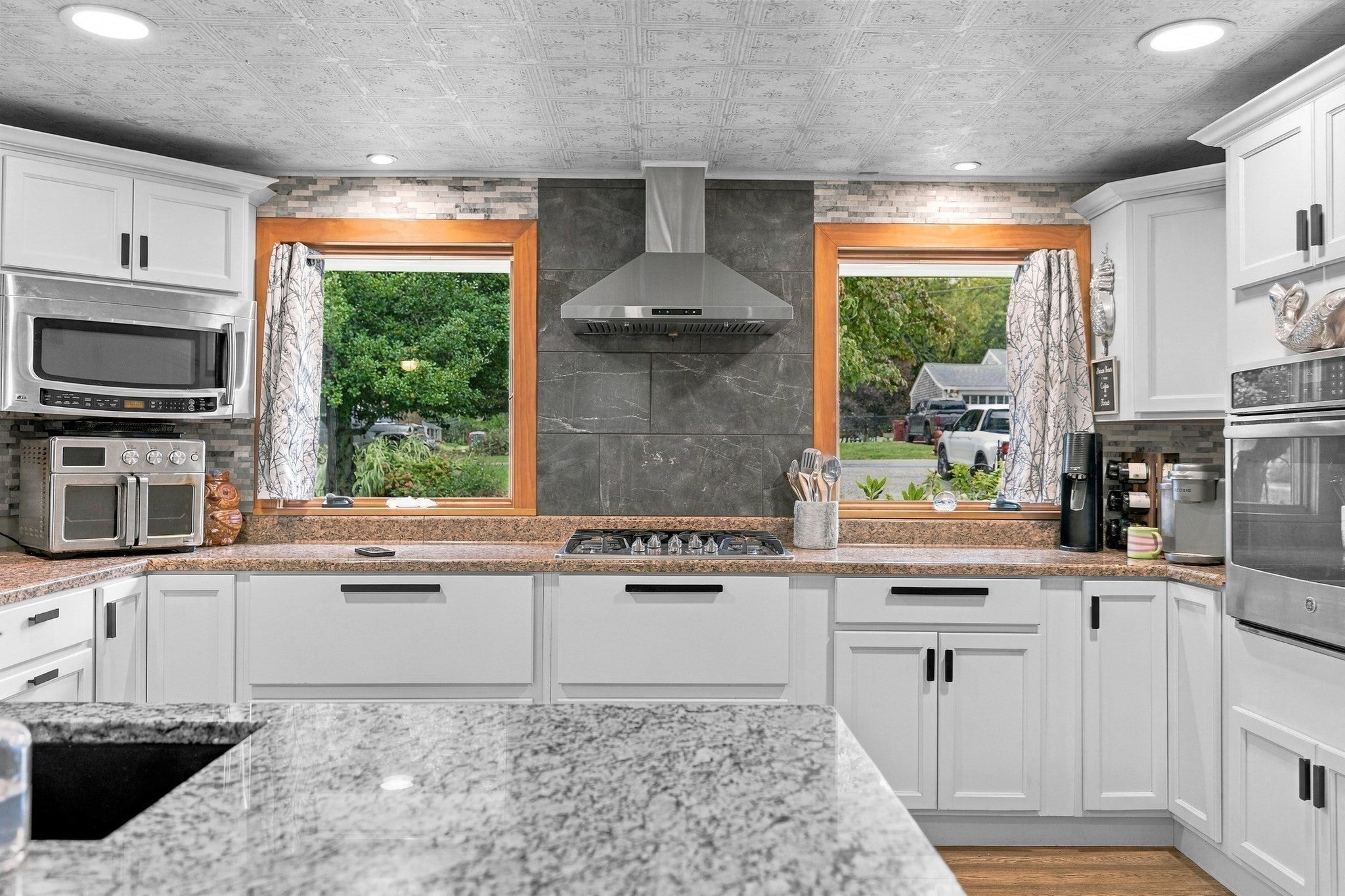8 Bloomfield Ave, Middleboro, MA, 8 Bloomfield Ave, Middleboro, MA Photo #7