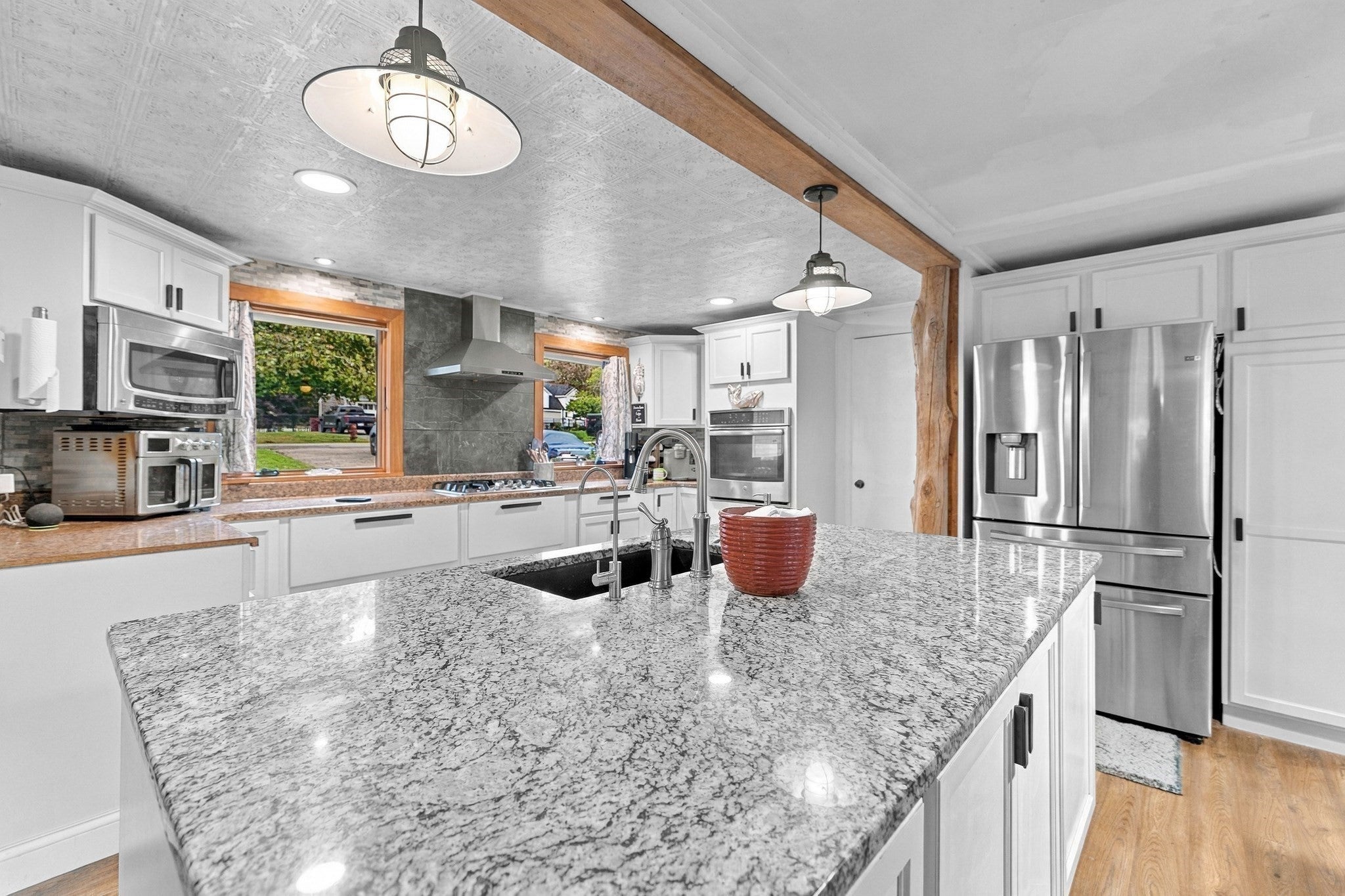 8 Bloomfield Ave, Middleboro, MA, 8 Bloomfield Ave, Middleboro, MA Photo #8