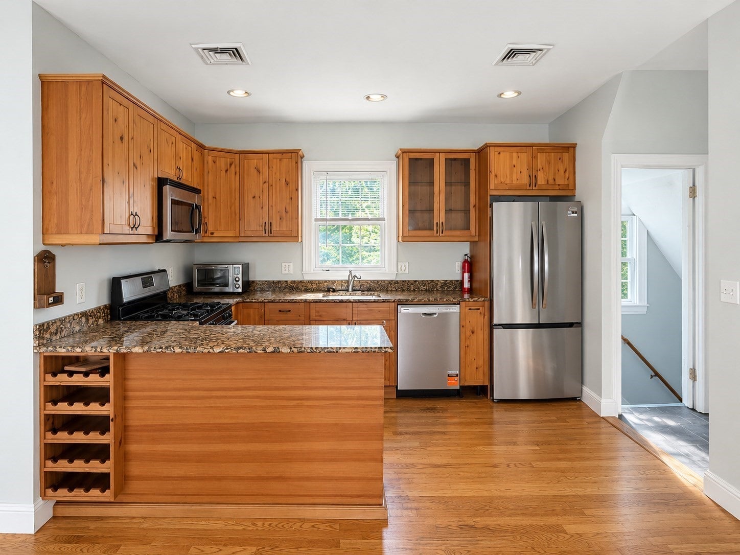18 Richardson St #18, Boston, MA, 18 Richardson St #18, Boston, MA Photo #3