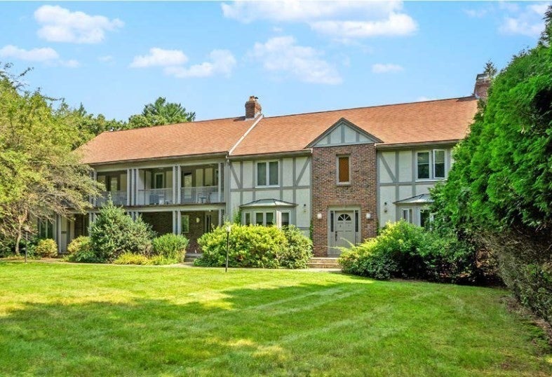 263 South St, Holliston, MA, 263 South St, Holliston, MA Photo #4