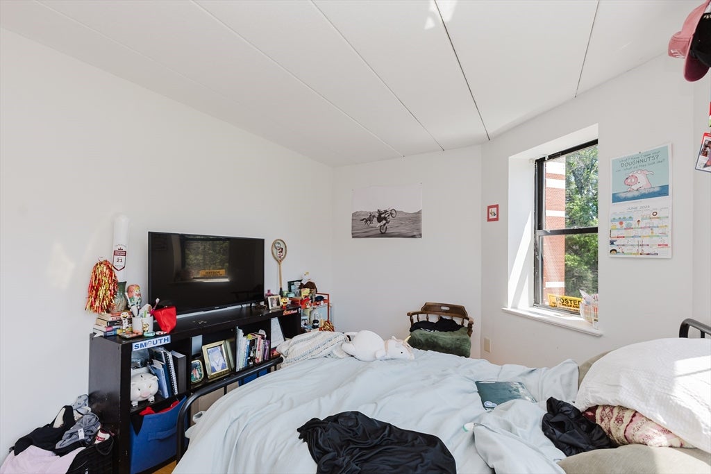 1933 Commonwealth Avenue #410, Boston, MA Photo #10