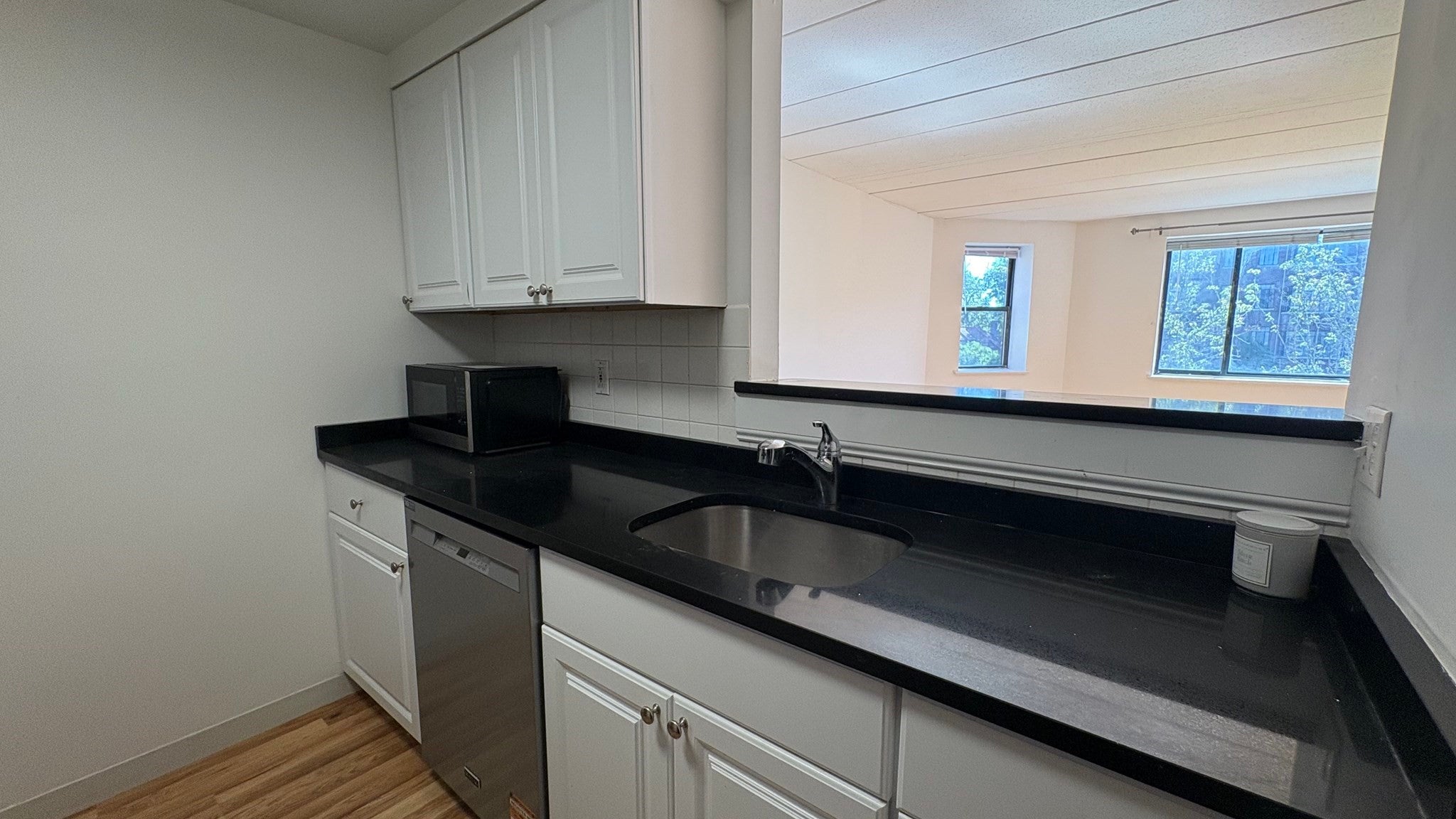 1933 Commonwealth Avenue 410, Boston MA 02135