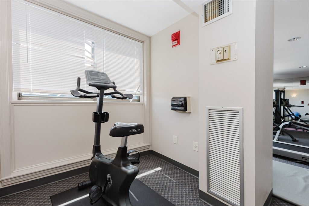 1933 Commonwealth Avenue #410, Boston, MA Photo #21