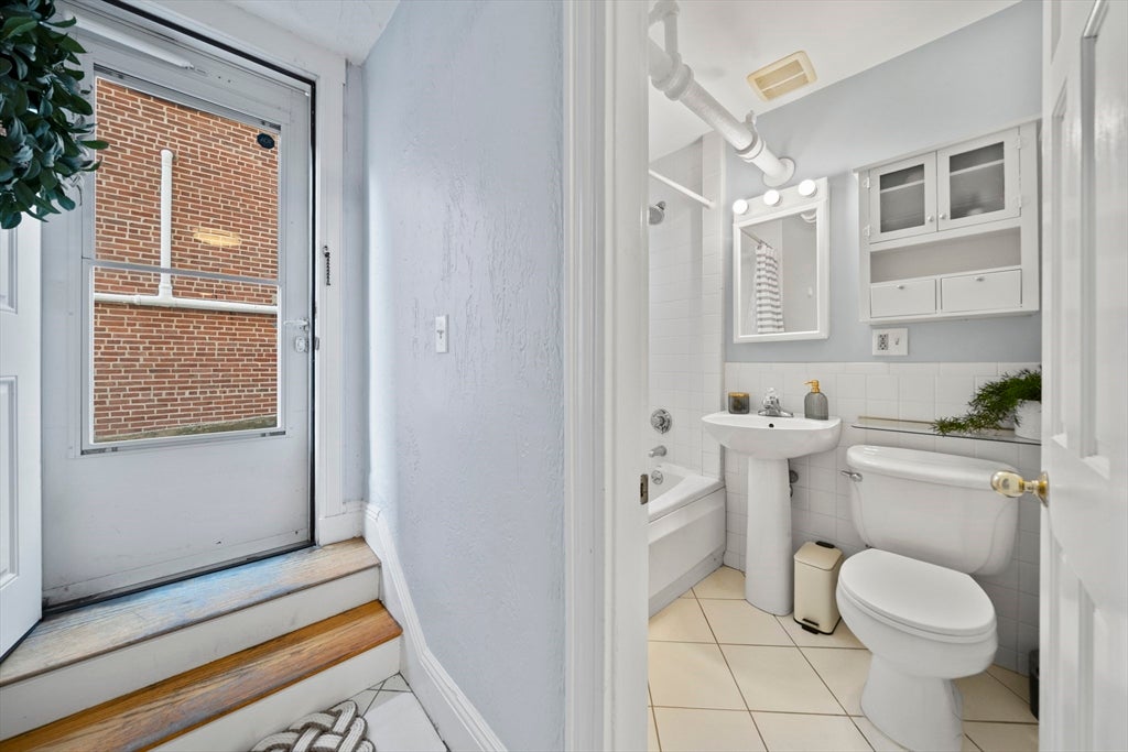 12 James Street #B, Brookline, MA Photo #16