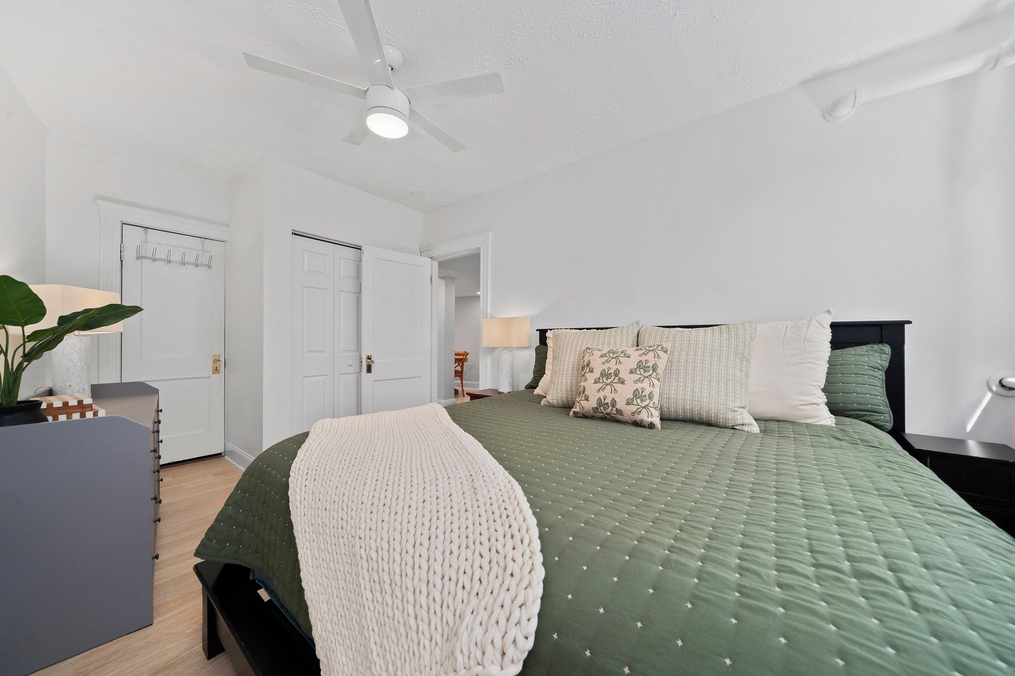 12 James Street #B, Brookline, MA, 12 James Street #B, Brookline, MA Photo #12
