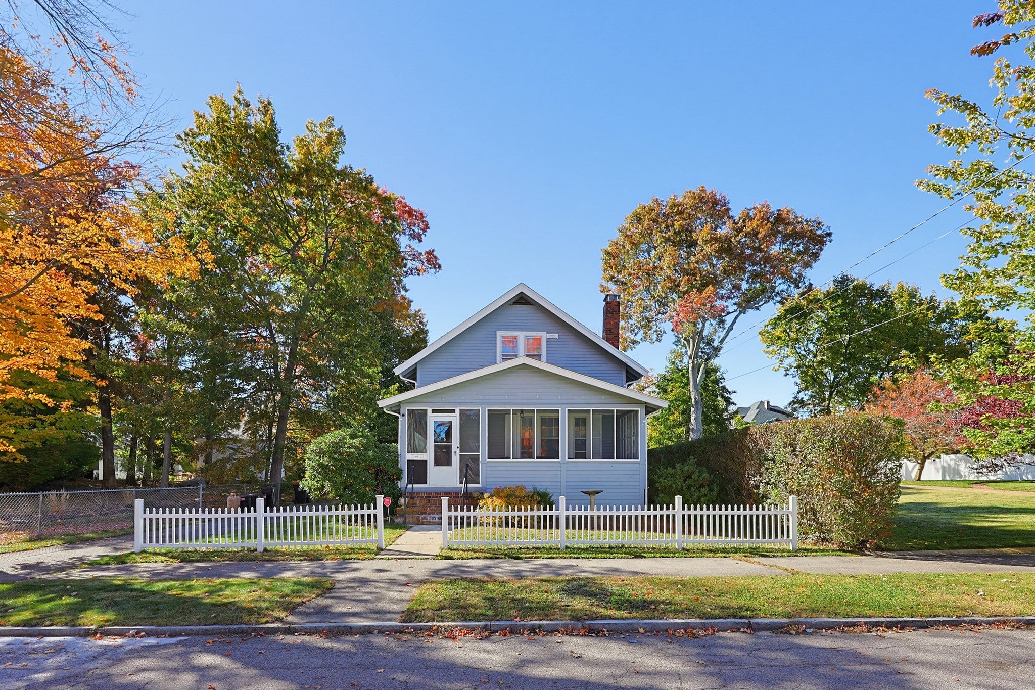 21 Doris Ave