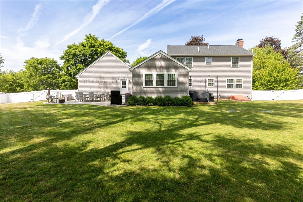 43 Saddle Drive