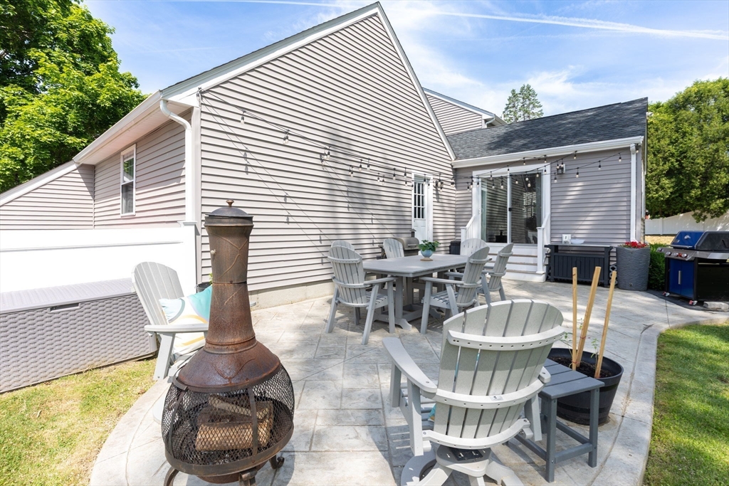 43 Saddle Drive