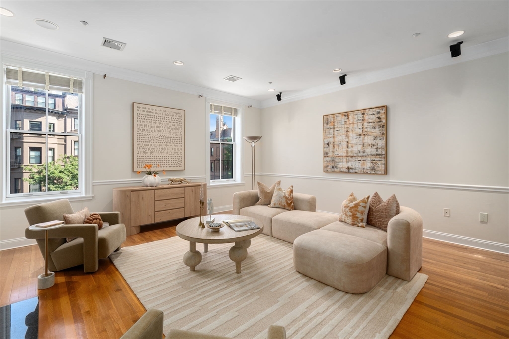151 Beacon Street 4