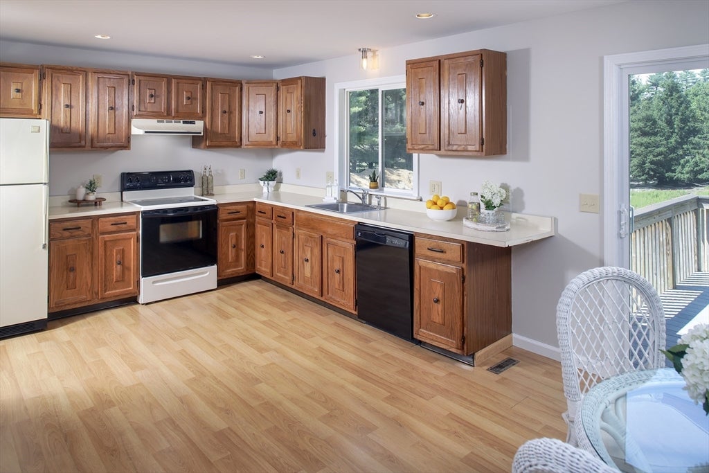 133 Pleasant Street, Plympton, MA, 133 Pleasant Street, Plympton, MA Photo #9