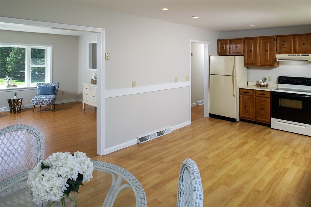 133 Pleasant Street, Plympton, MA, 133 Pleasant Street, Plympton, MA Photo #8