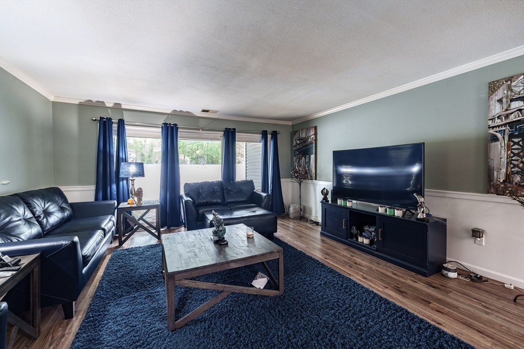 248 Nassau Dr 248