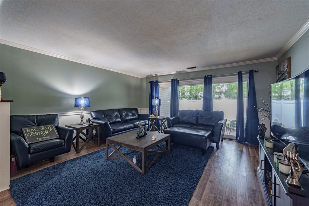 248 Nassau Dr 248