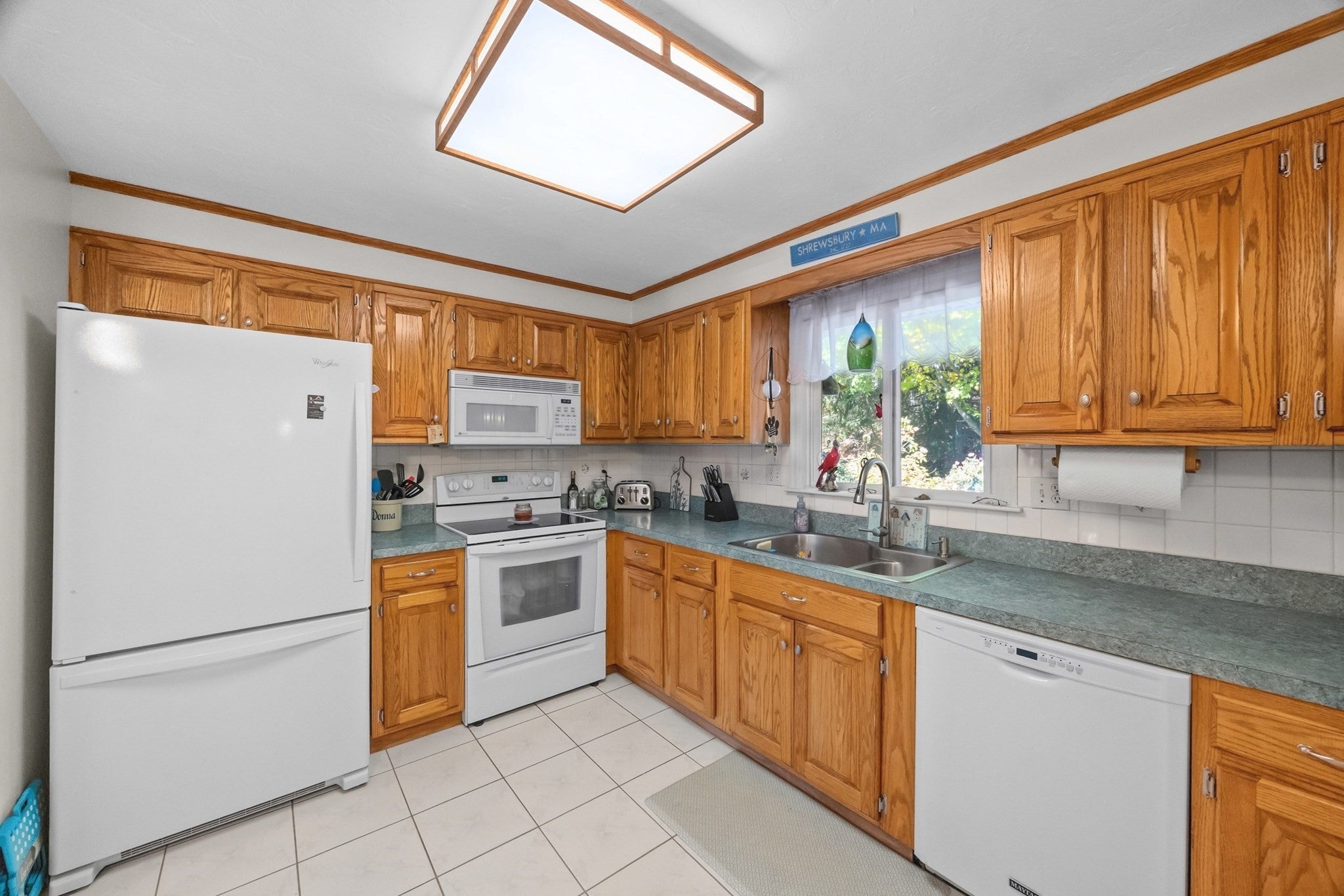 43 Old Brook Rd, Shrewsbury, MA, 43 Old Brook Rd, Shrewsbury, MA Photo #6