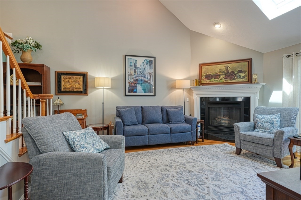250 Magill Dr 250