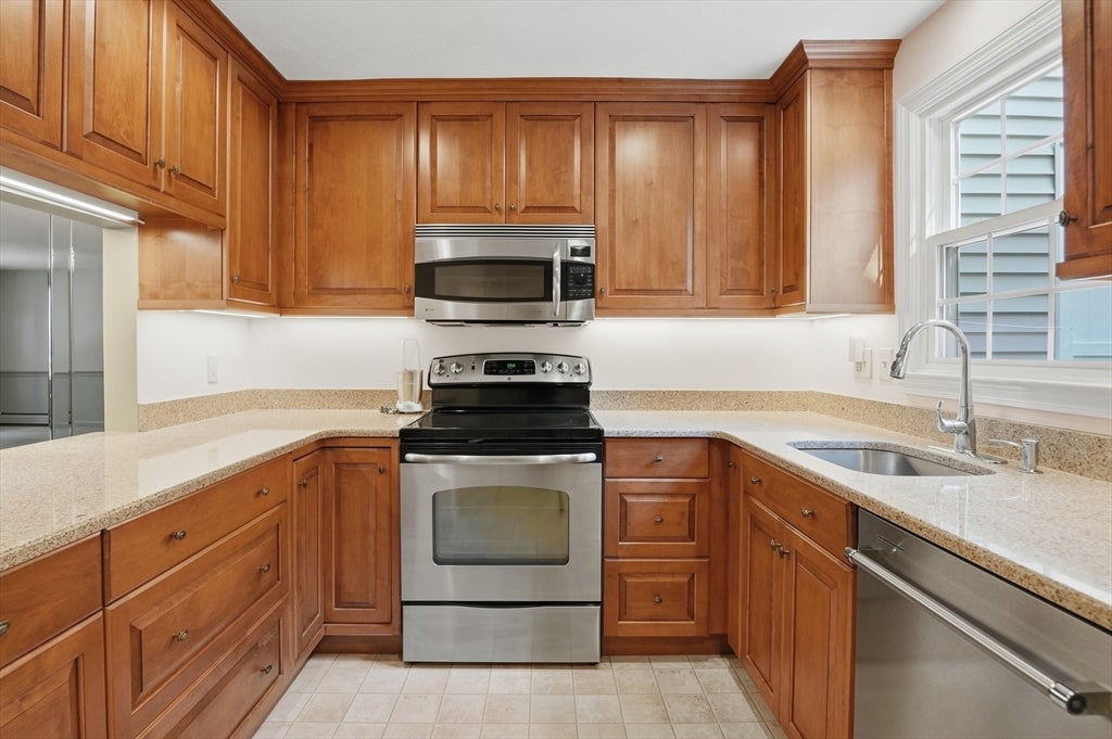 5 Tuck Farm Road #4, Auburn, MA, 5 Tuck Farm Road #4, Auburn, MA Photo #9