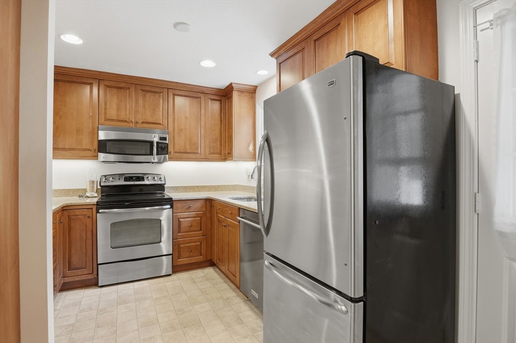 5 Tuck Farm Road #4, Auburn, MA, 5 Tuck Farm Road #4, Auburn, MA Photo #8