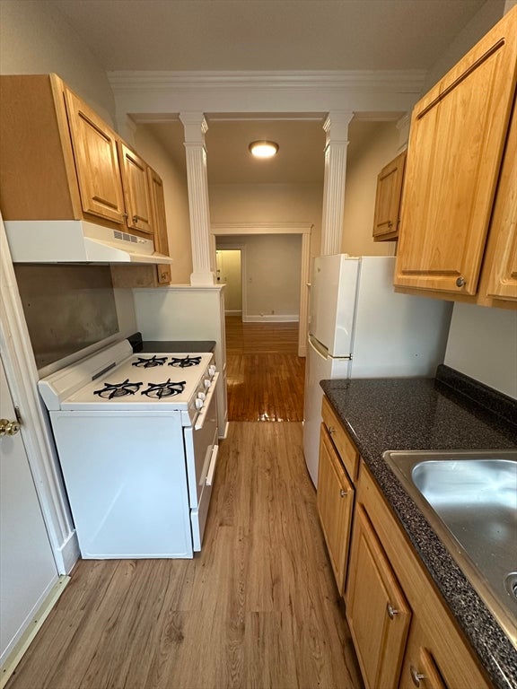 1 Craigie St #4, Cambridge, MA Photo #16