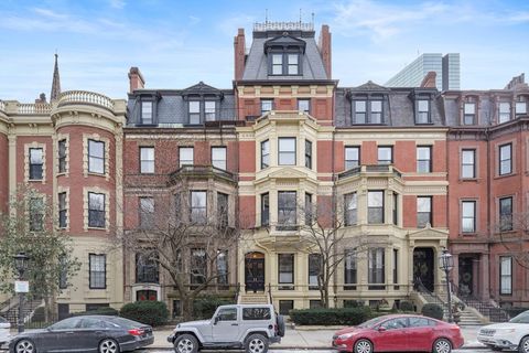 Photo of 64 Commonwealth Ave #5, Boston, MA 02116 (MLS # 73467657)
