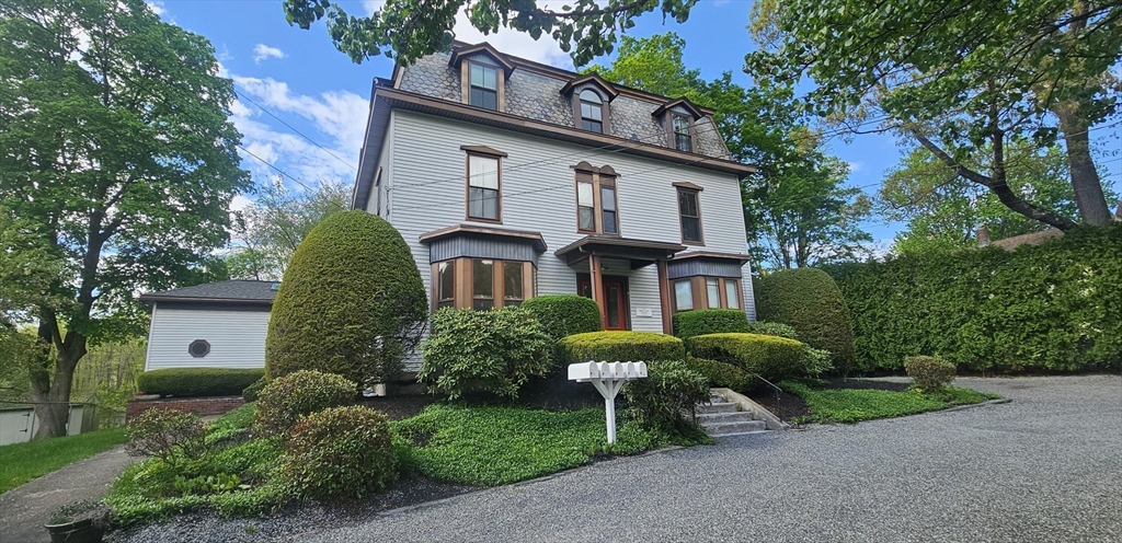 83 Central St 1