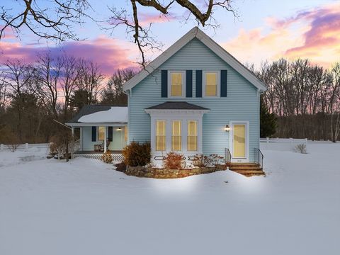 Photo of 513 Old Post Rd, North Attleboro, MA 02760 (MLS # 73482517)