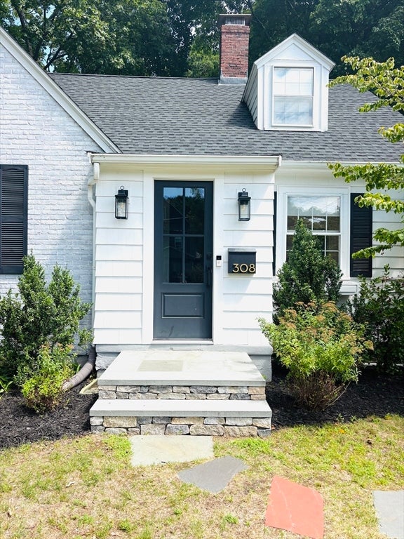 308 Webster St
