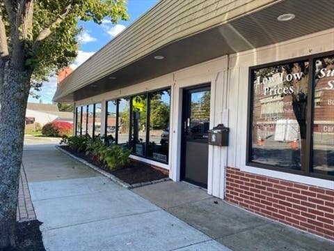 Photo of 118 Tarkiln Hill Road #B, New Bedford, MA 02745 (MLS # 73567456)