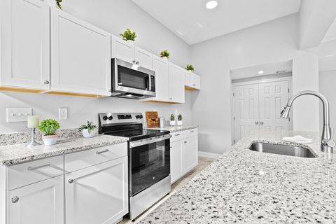 Photo of 780 Washington St #780, Canton, MA 02021 (MLS # 73445144)