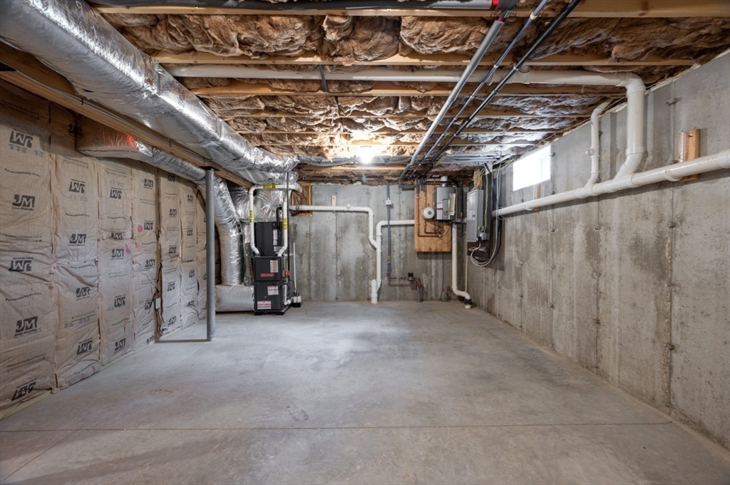 131 Pilling St #131, Haverhill, MA Photo #36