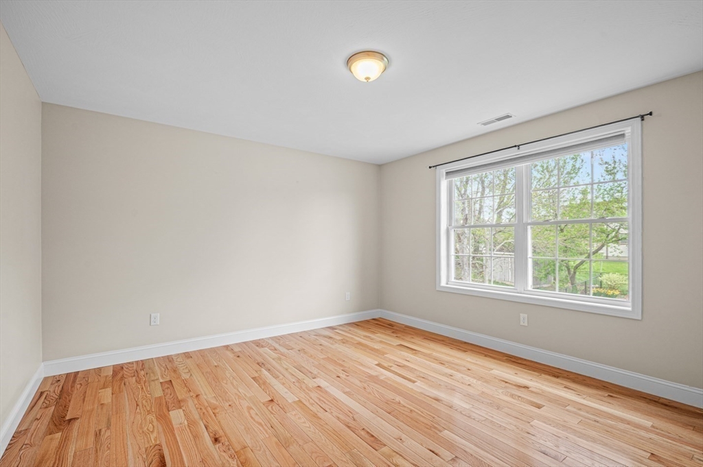 131 Pilling St #131, Haverhill, MA Photo #26