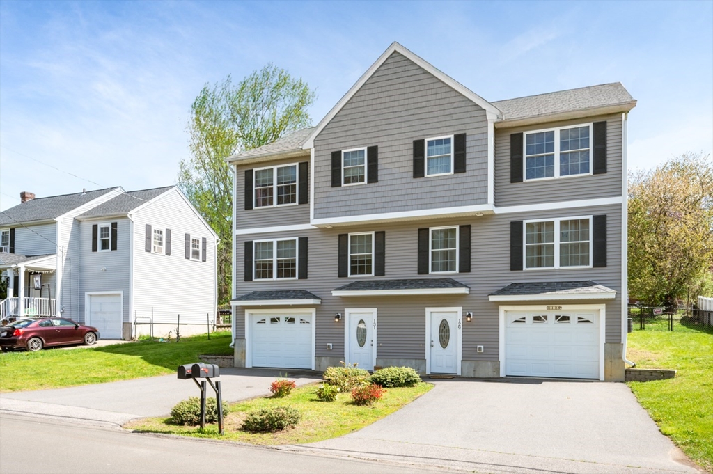 Photo of 131 Pilling St, Haverhill, MA