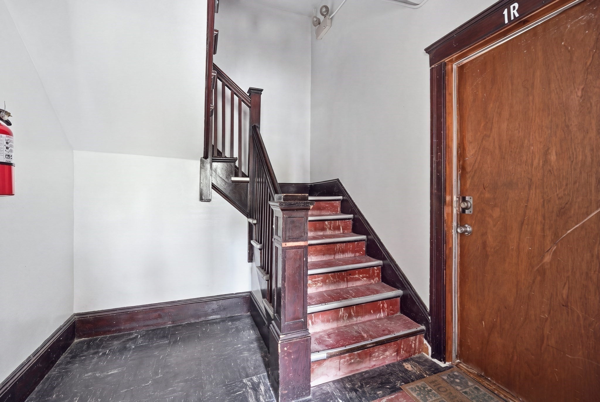 17 Fairbanks St, Worcester, MA Photo #17