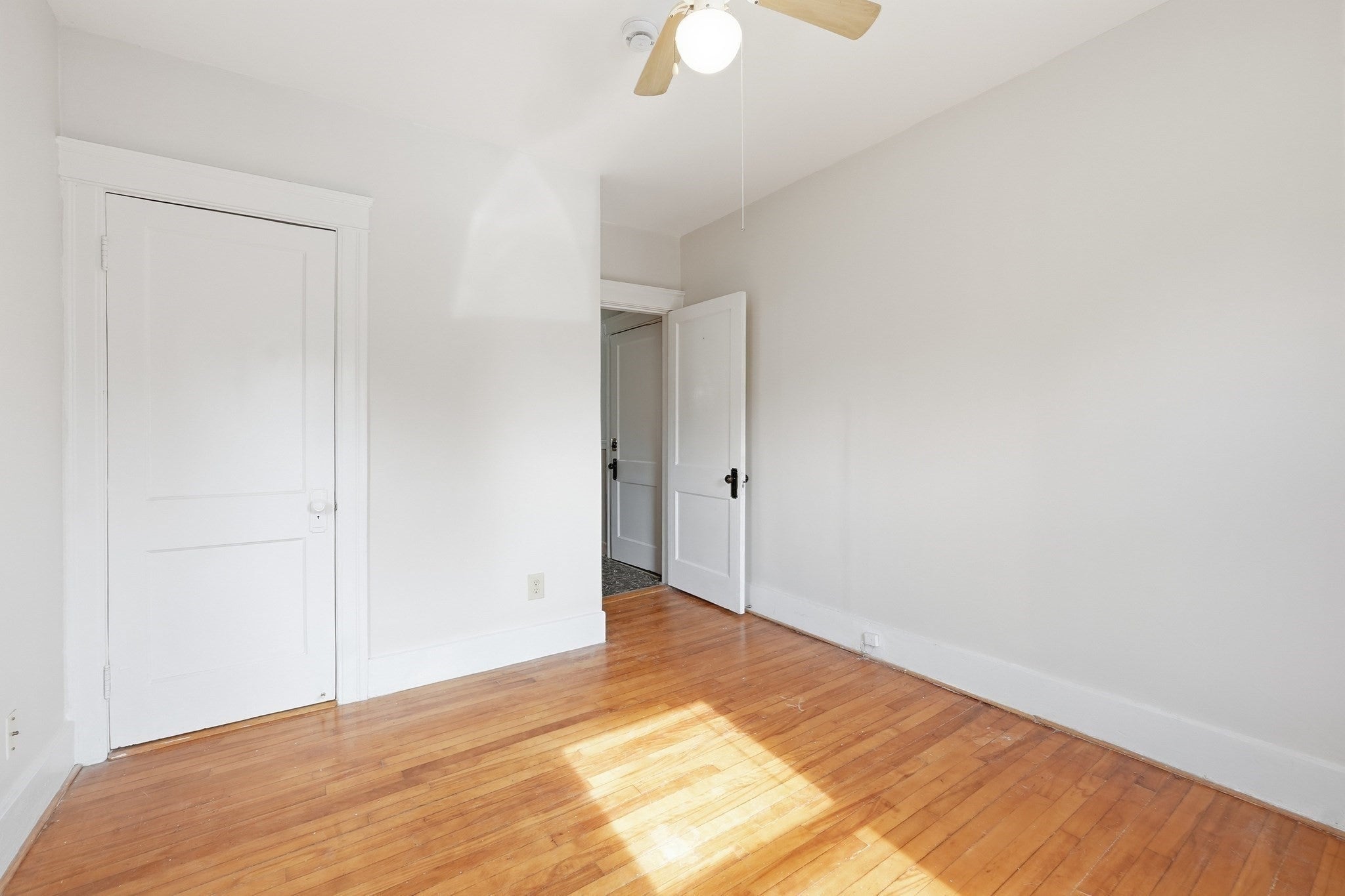 17 Fairbanks St, Worcester, MA Photo #21