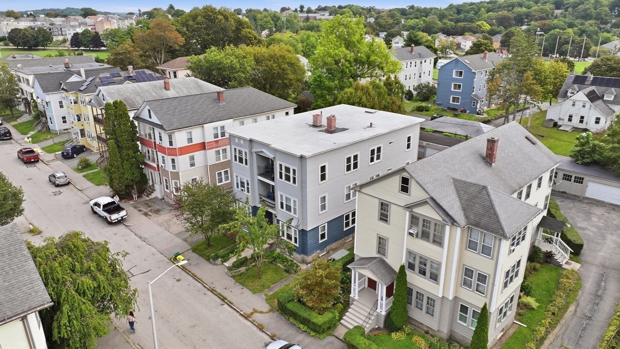 17 Fairbanks St, Worcester, MA Photo #35