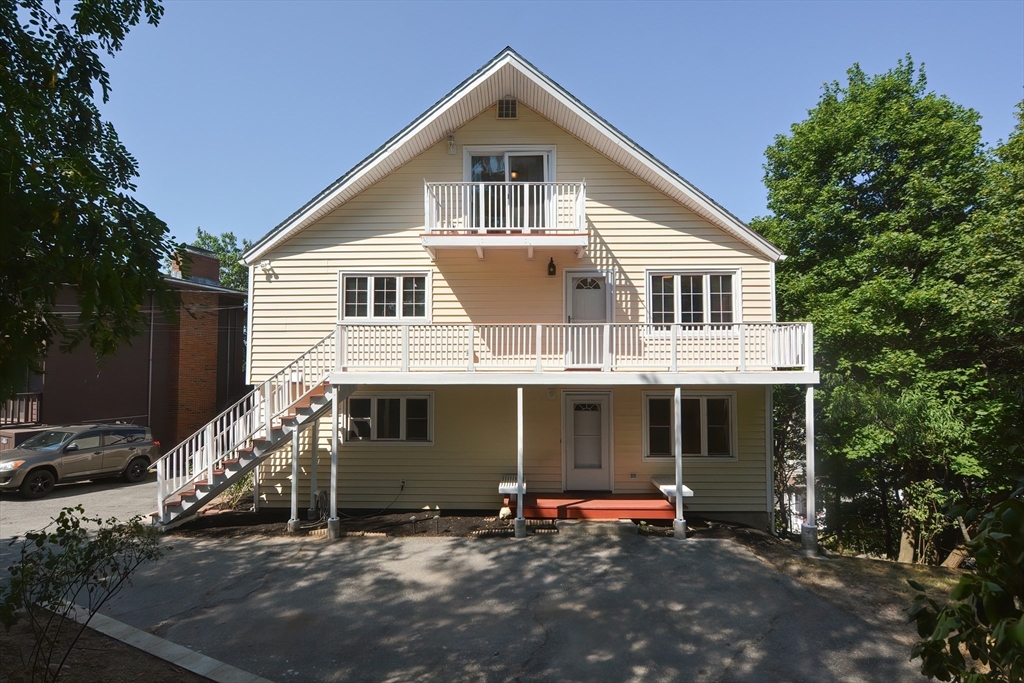 93-95 Pierce St