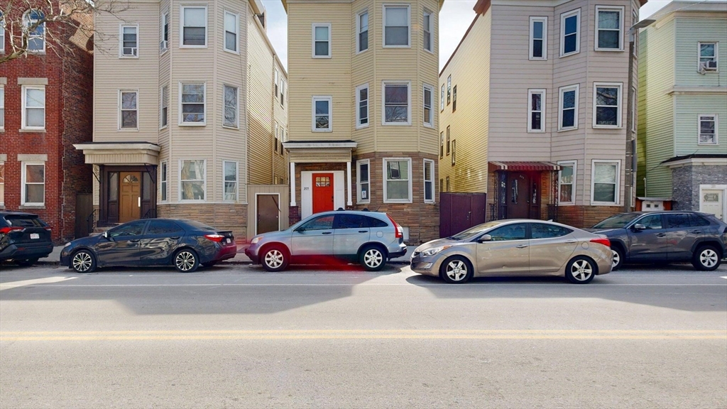 205 Chelsea Street #2, Boston, MA Photo #32