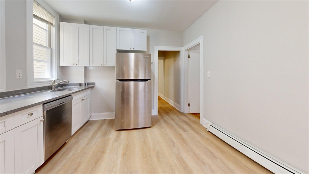 205 Chelsea Street #2, Boston, MA Photo #28