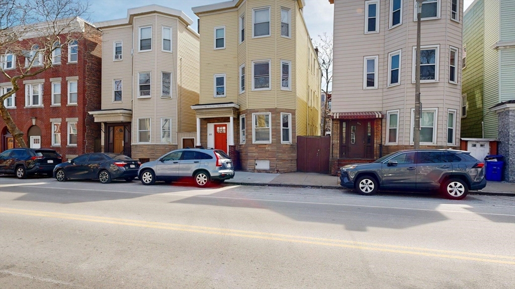 205 Chelsea Street #2, Boston, MA Photo #33
