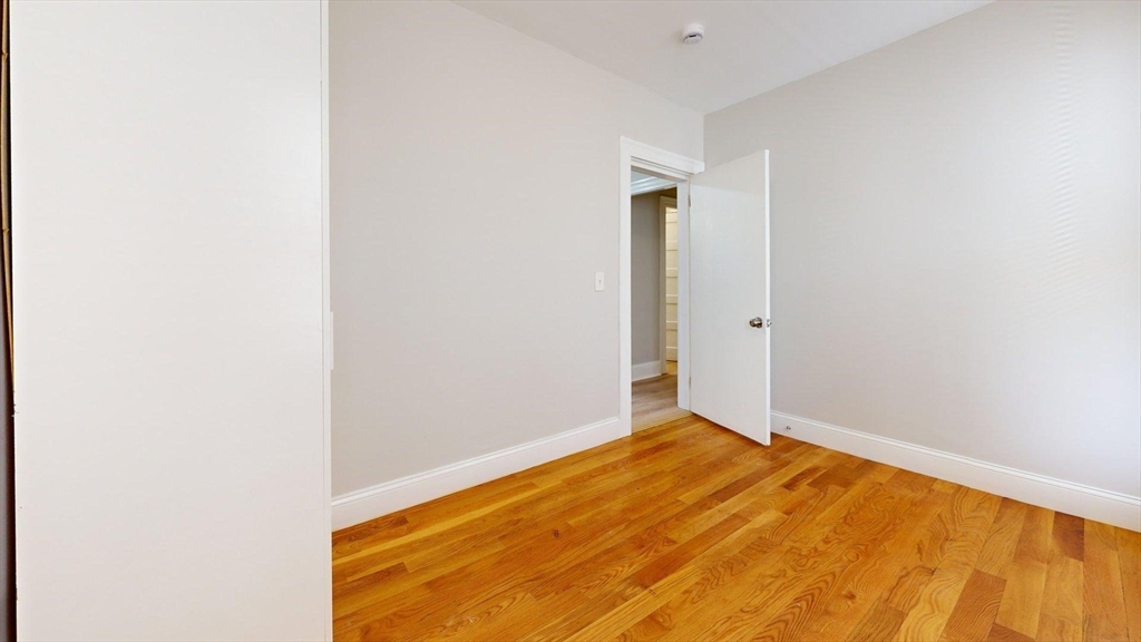 205 Chelsea Street #2, Boston, MA Photo #26