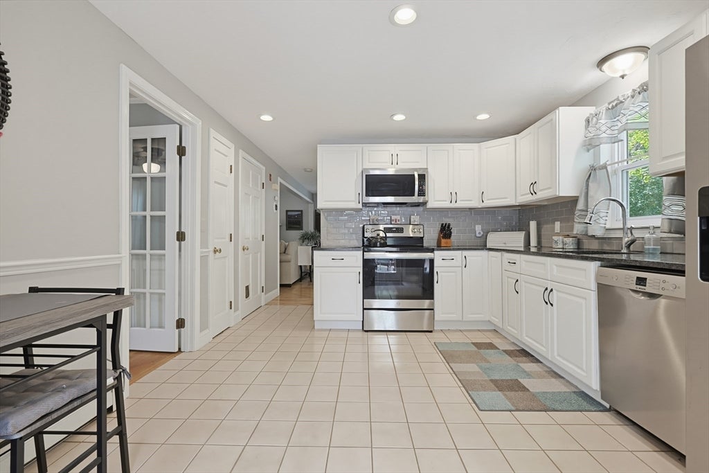12 Cutter Dr, Plymouth, MA, 12 Cutter Dr, Plymouth, MA Photo #9