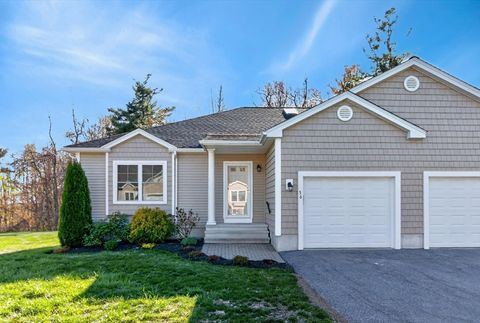 36 Village Rd 36 Paxton MA 01612