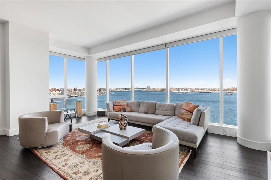 22 Liberty Dr 8F