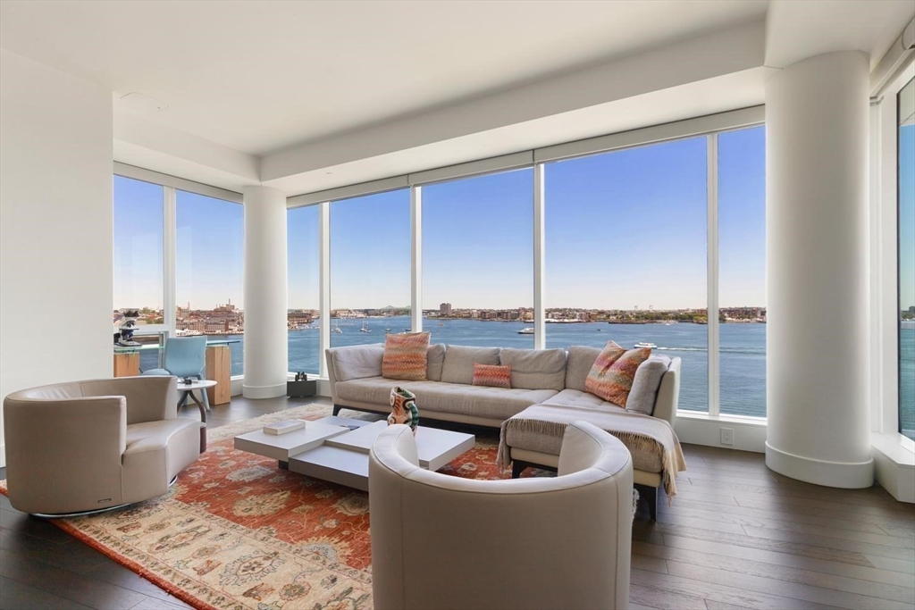 22 Liberty Dr 8F