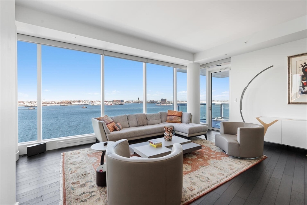 22 Liberty Dr 8F