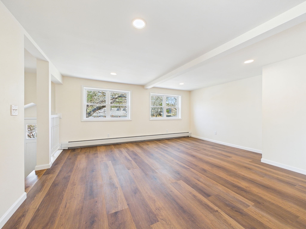 5 Pilgrim Ave