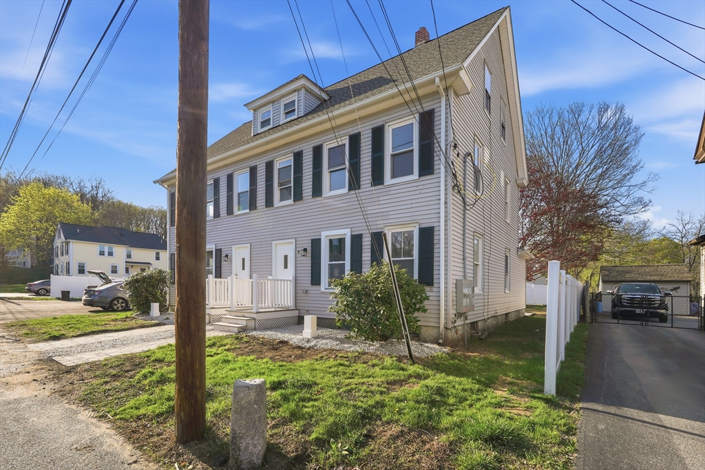 22 Demers St 1