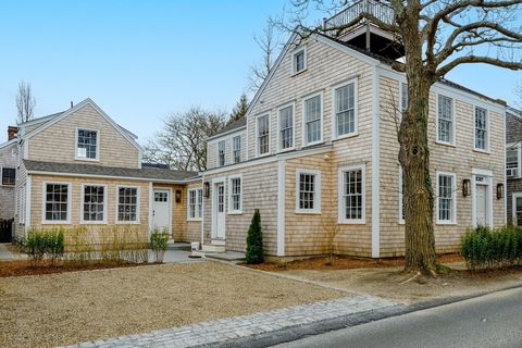 10 York Nantucket MA 02554