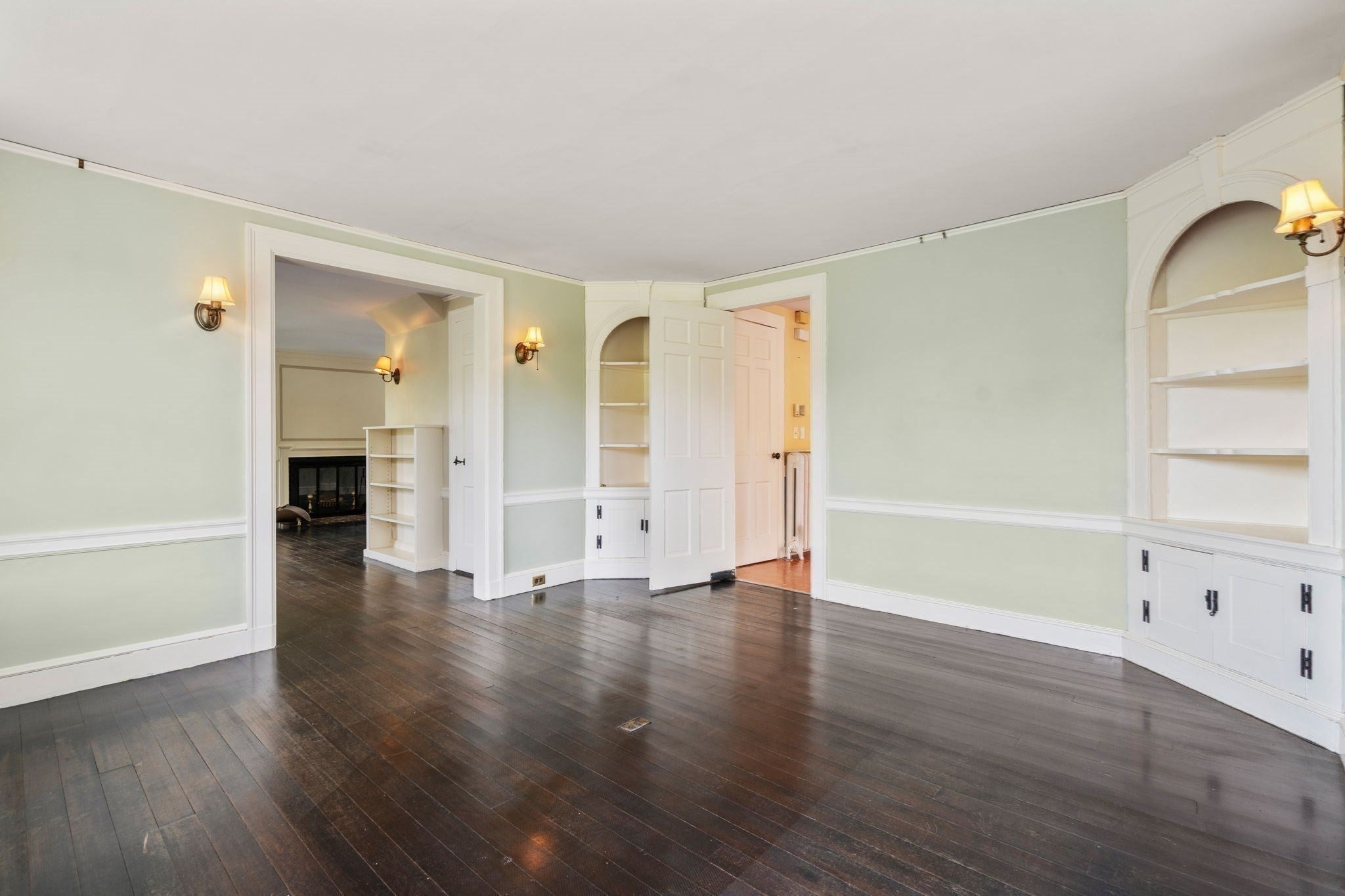 60 Wellesley Street, Weston, MA, 60 Wellesley Street, Weston, MA Photo #16