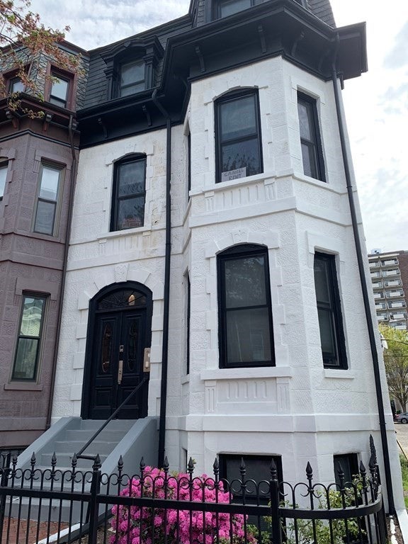 Photo of 1 Wigglesworth St, Boston, MA